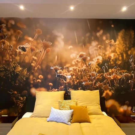 Bienenstube Apartment Venningen Bagian luar foto