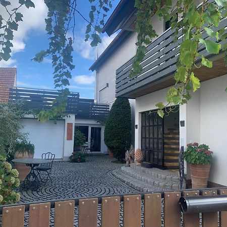 Bienenstube Apartment Venningen Bagian luar foto